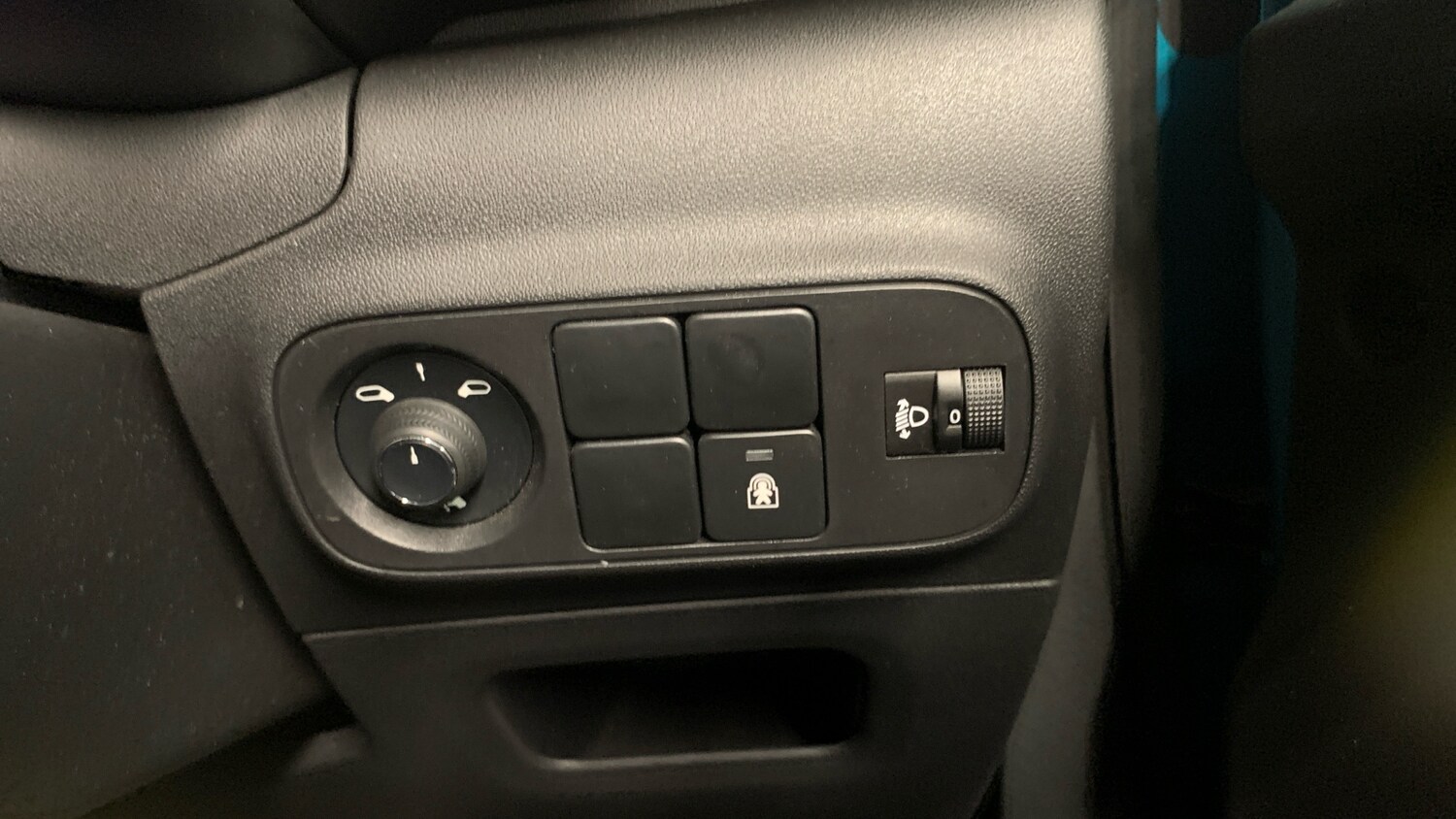 Vehicle 33