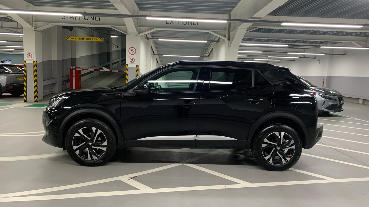 Used Peugeot 2008 2023 for sale - 76315606: Photo 6