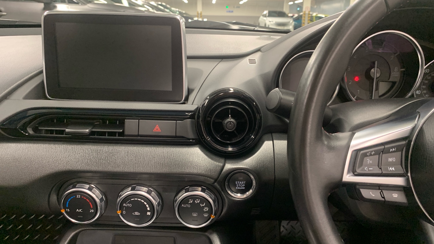 Used Mazda MX-5 2017 for sale - 76574328: Photo 10