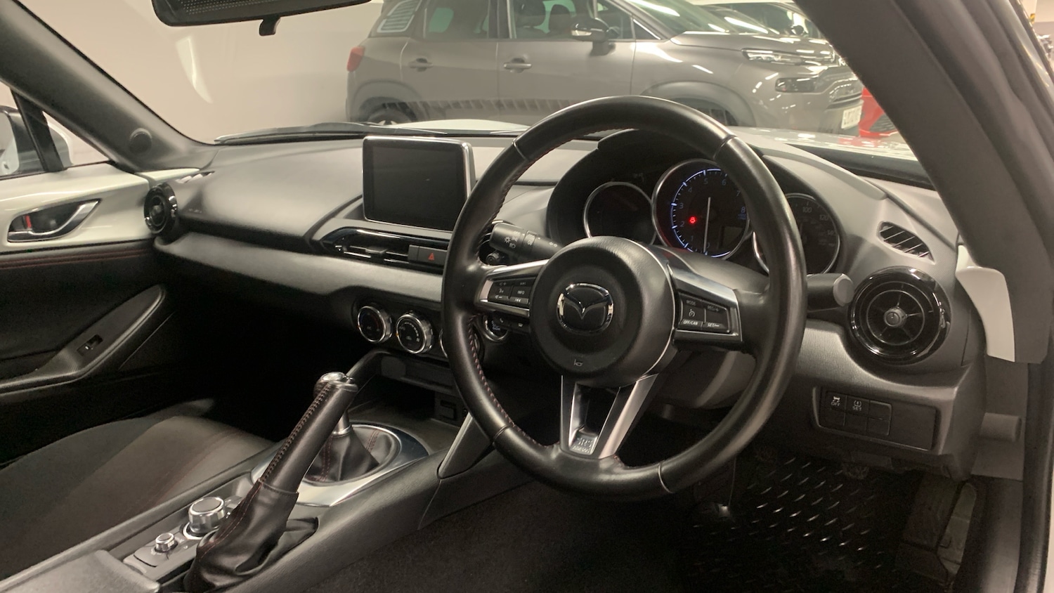 Used Mazda MX-5 2017 for sale - 76574328: Photo 11