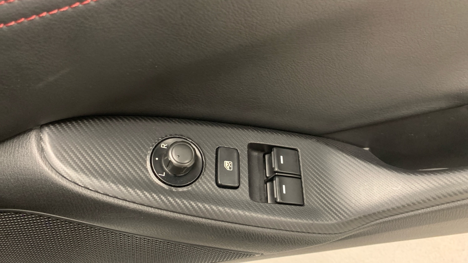 Used Mazda MX-5 2017 for sale - 76574328: Photo 22