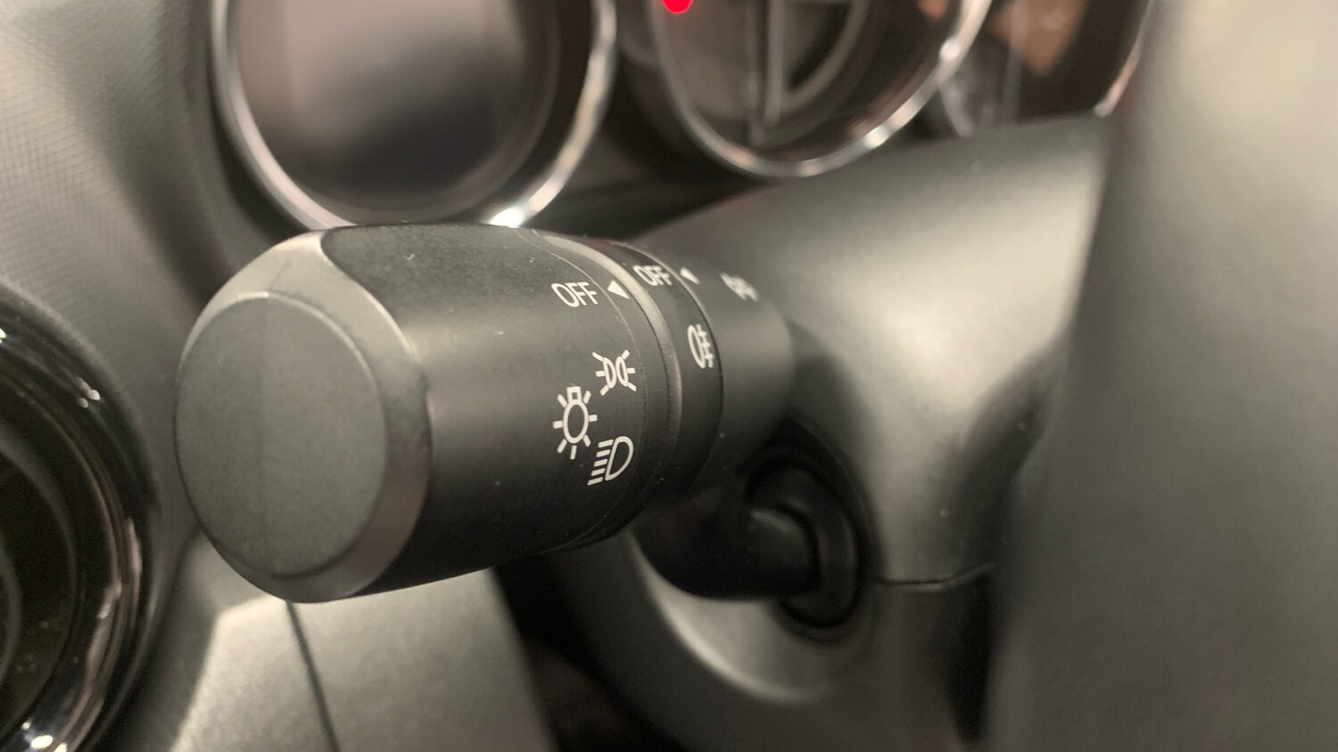 Used Mazda MX-5 2017 for sale - 76574328: Photo 27