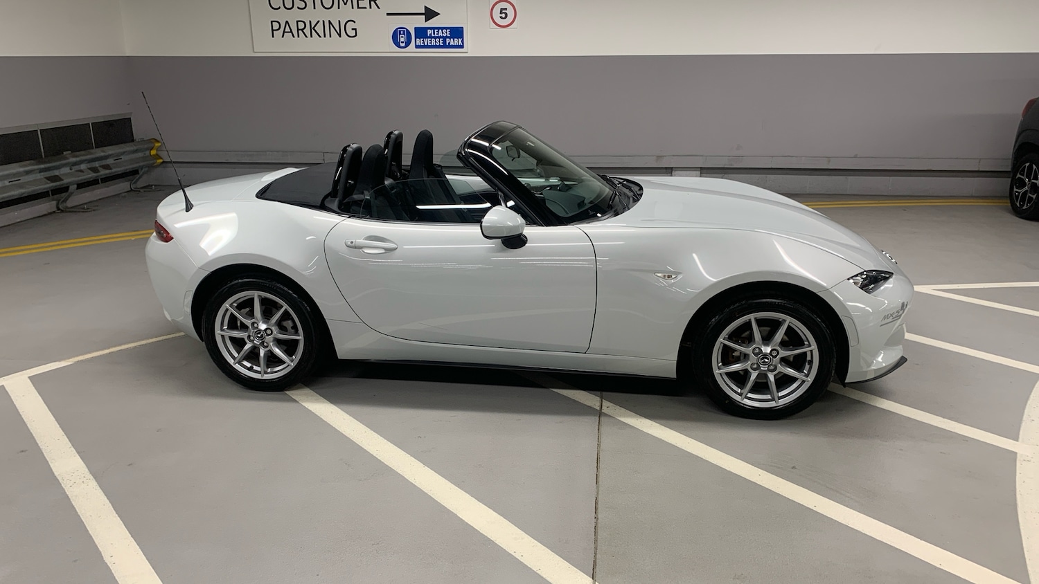 Used Mazda MX-5 2017 for sale - 76574328: Photo 45