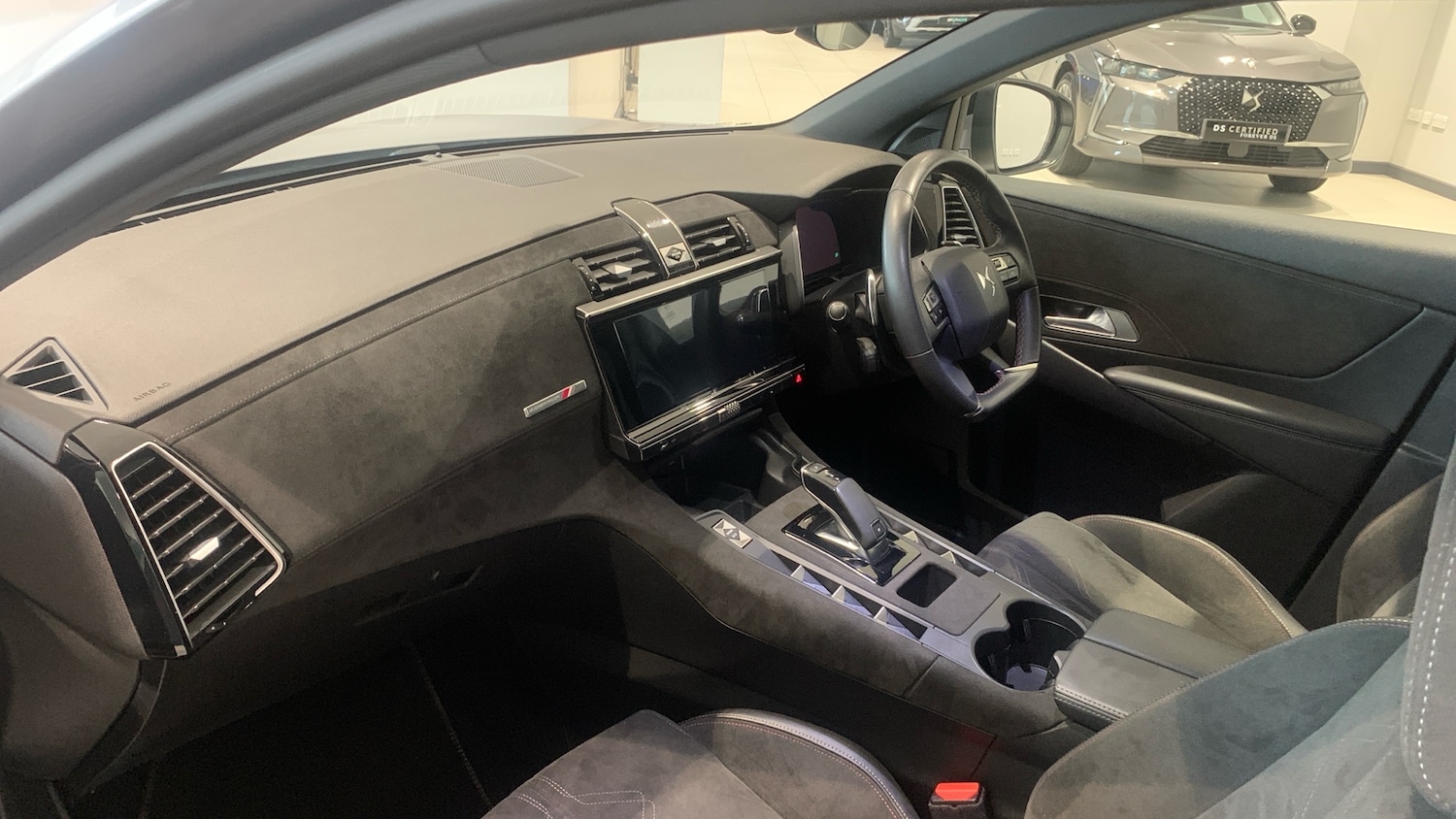Used DS Automobiles DS 7 Crossback 2021 for sale - 76123523: Photo 12
