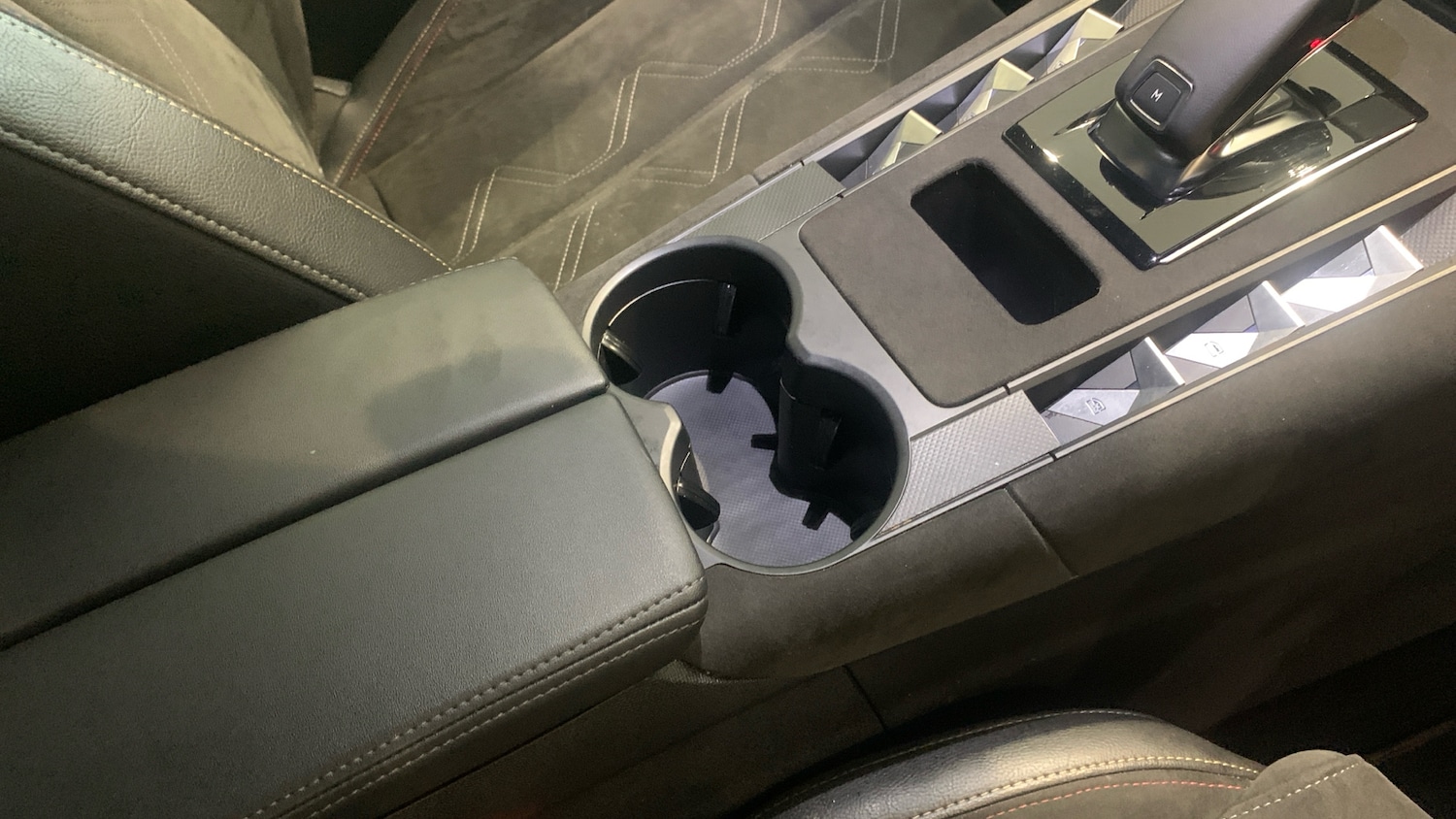 Used DS Automobiles DS 7 Crossback 2021 for sale - 76123523: Photo 21