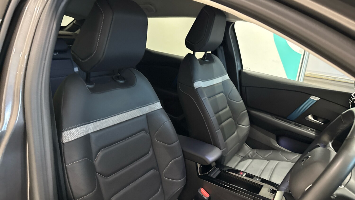 Used Citroen C4 2023 for sale - 77706039: Photo 42