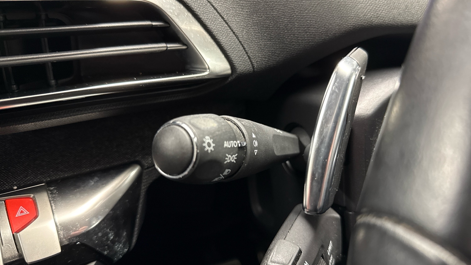 Used Peugeot 3008 2022 for sale - 77388308: Photo 28