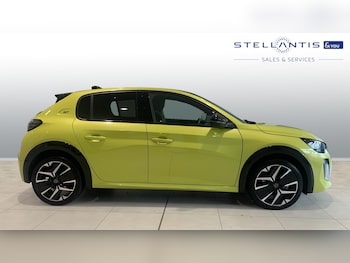 Used Peugeot 208 2024 for sale - 76139374: Photo 2