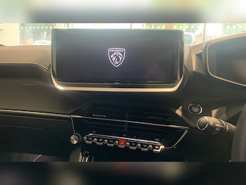 Used Peugeot 208 2024 for sale - 76139374: Photo 4