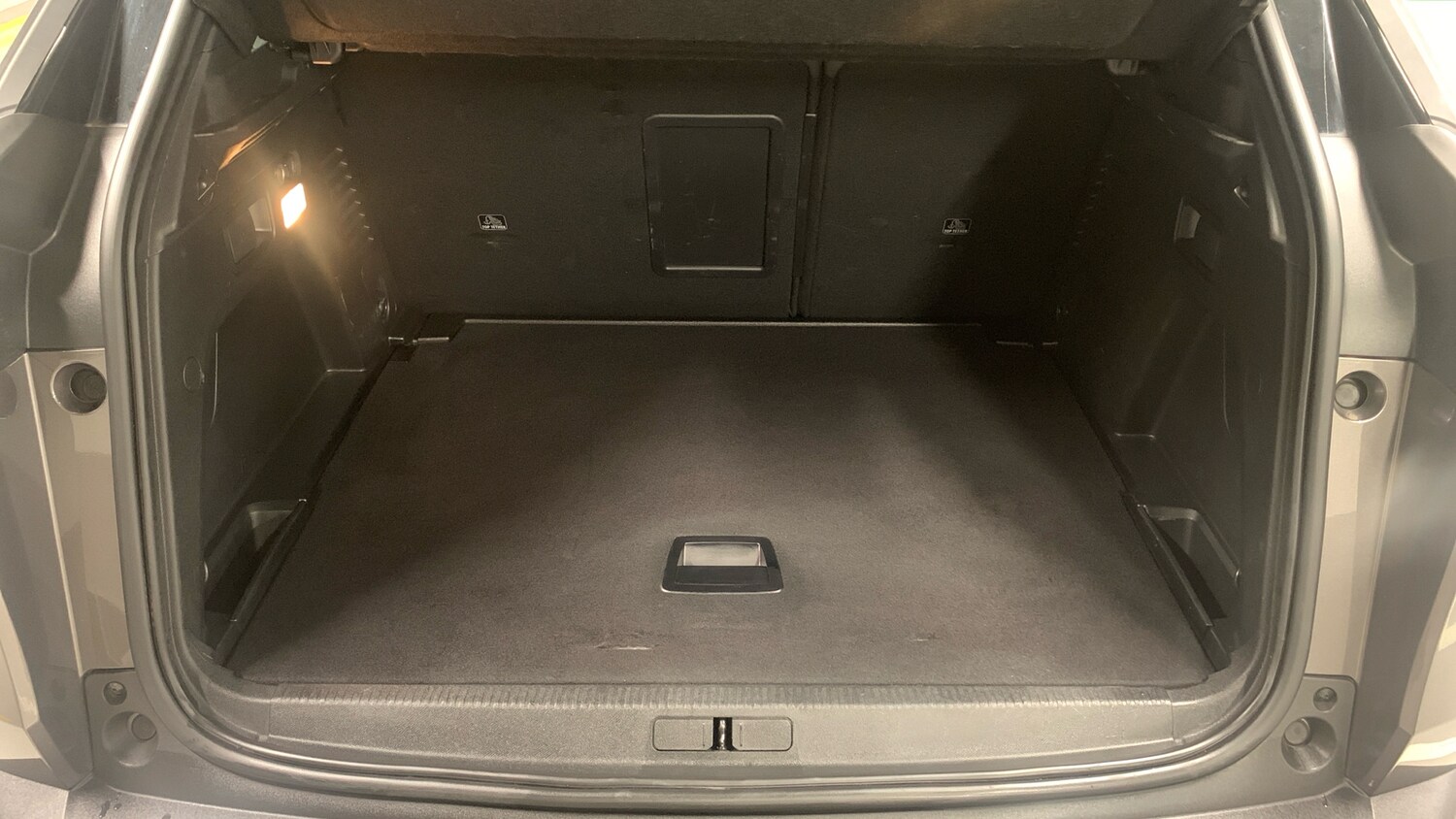 Used Peugeot 3008 2023 for sale - 76350364: Photo 19