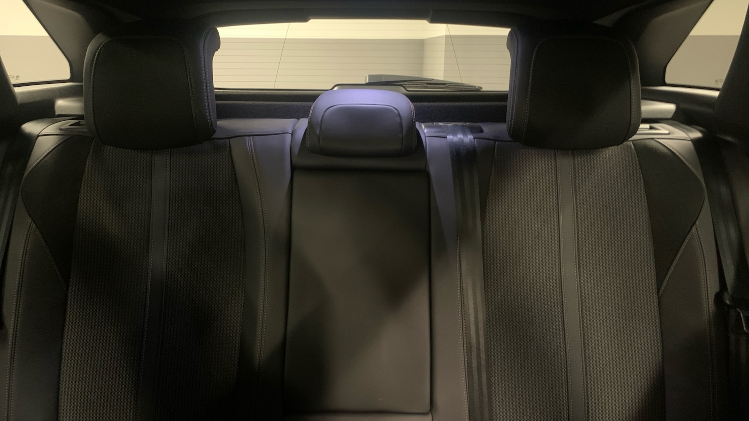 Used Peugeot 3008 2023 for sale - 76350364: Photo 25