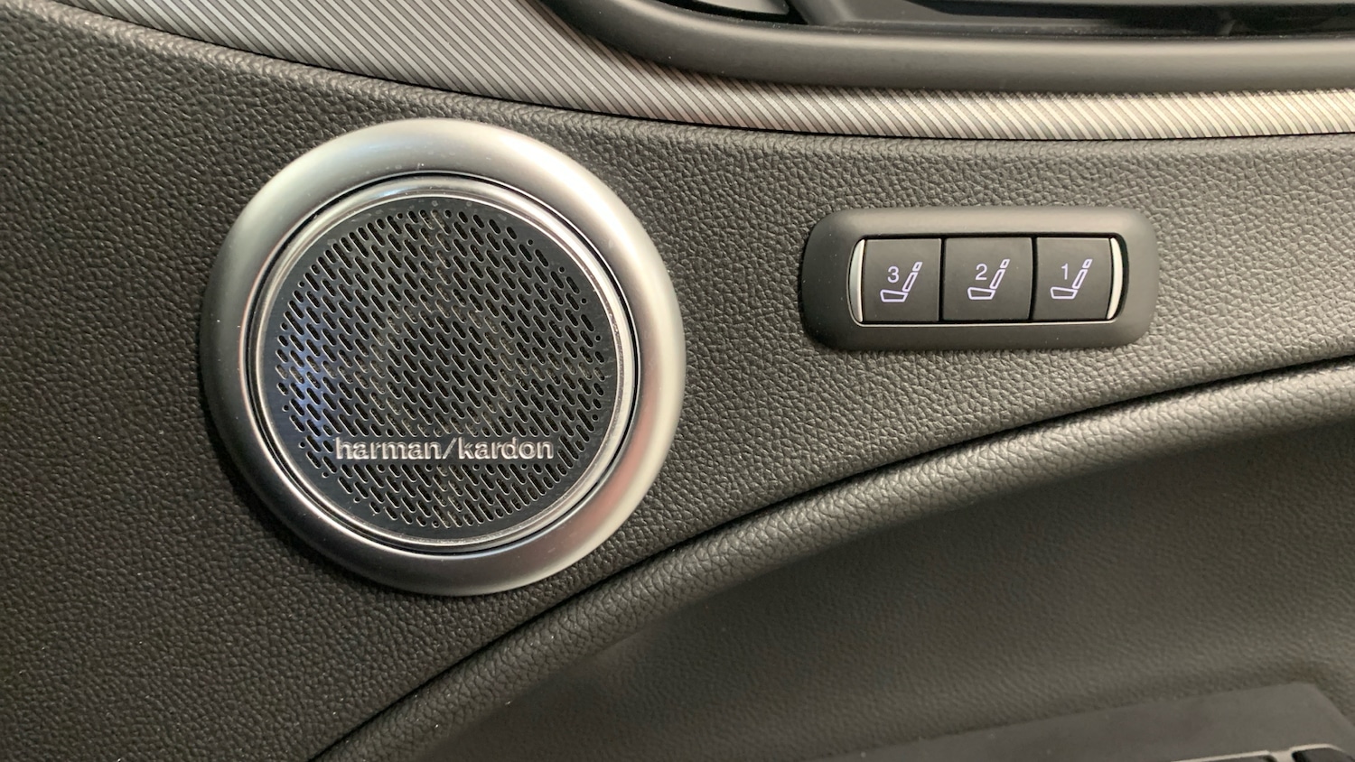 Used Alfa Romeo Stelvio 2025 for sale - 77176162: Photo 41