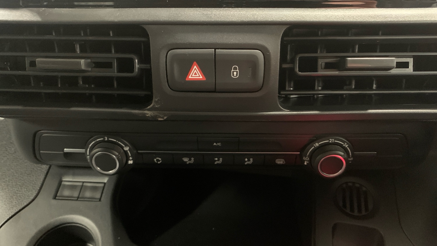 Used Citroen Berlingo 2023 for sale - 77204872: Photo 22