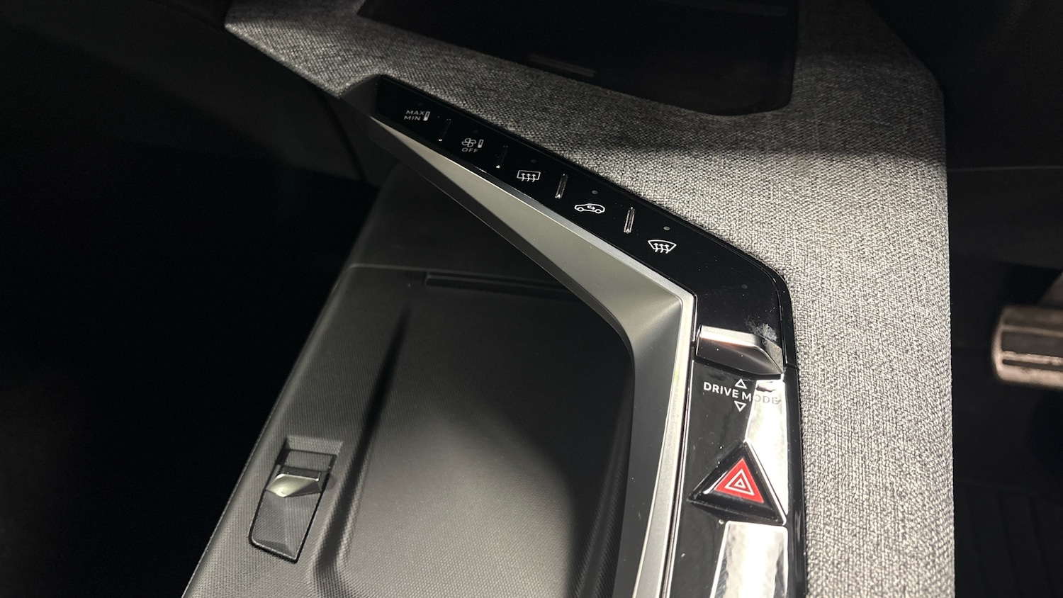 Used Peugeot 5008 2025 for sale - 77280484: Photo 41