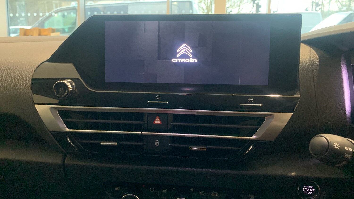 Used Citroen C4 X 2024 for sale - 77672506: Photo 10