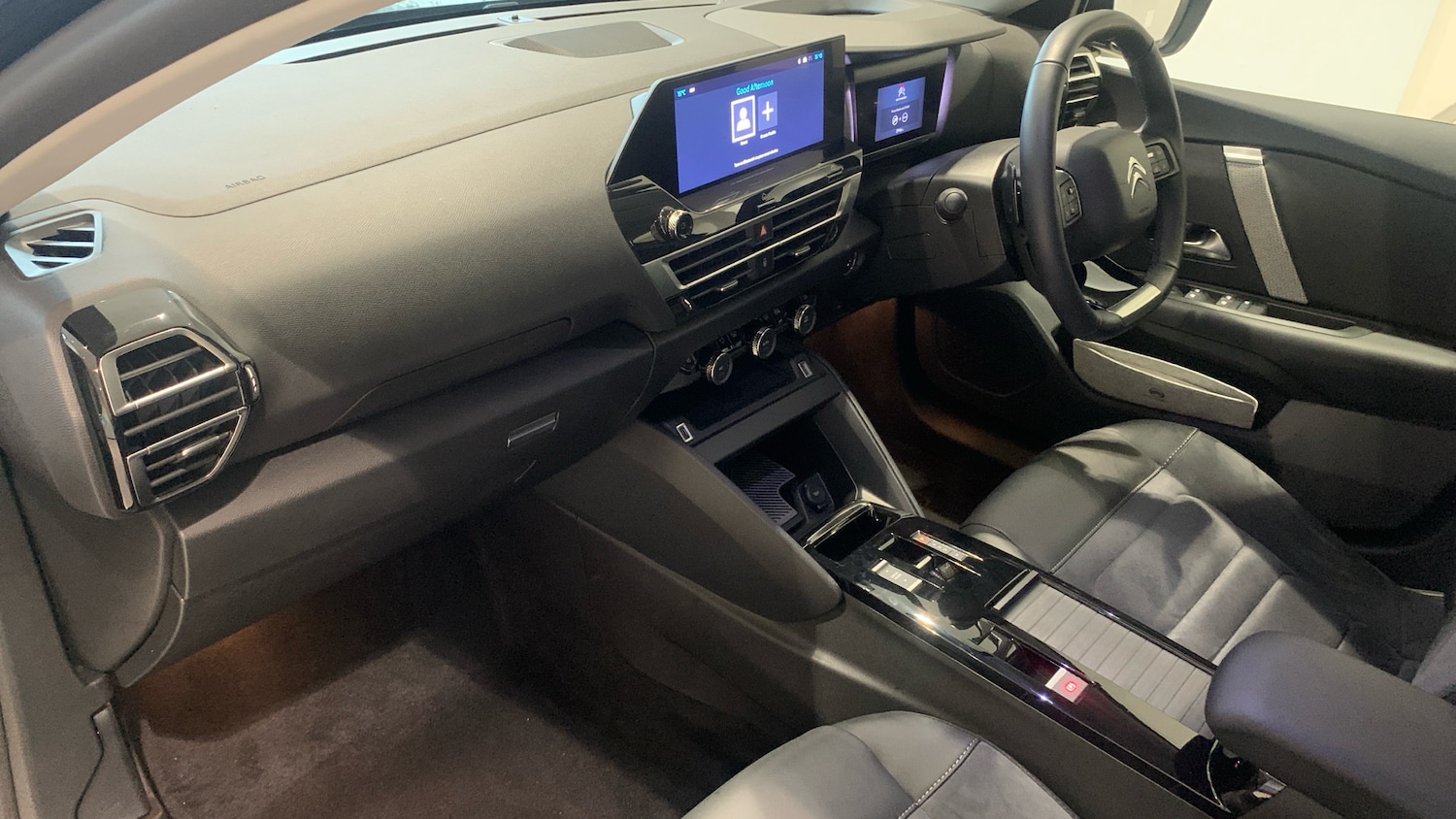 Used Citroen C4 X 2024 for sale - 77672506: Photo 12