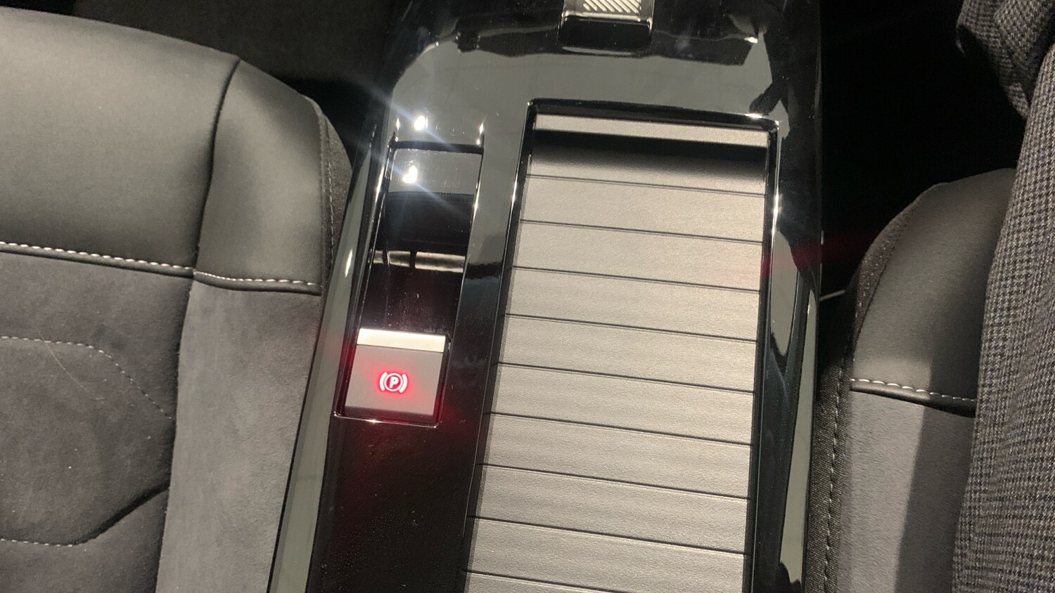 Used Citroen C4 X 2024 for sale - 77672506: Photo 21