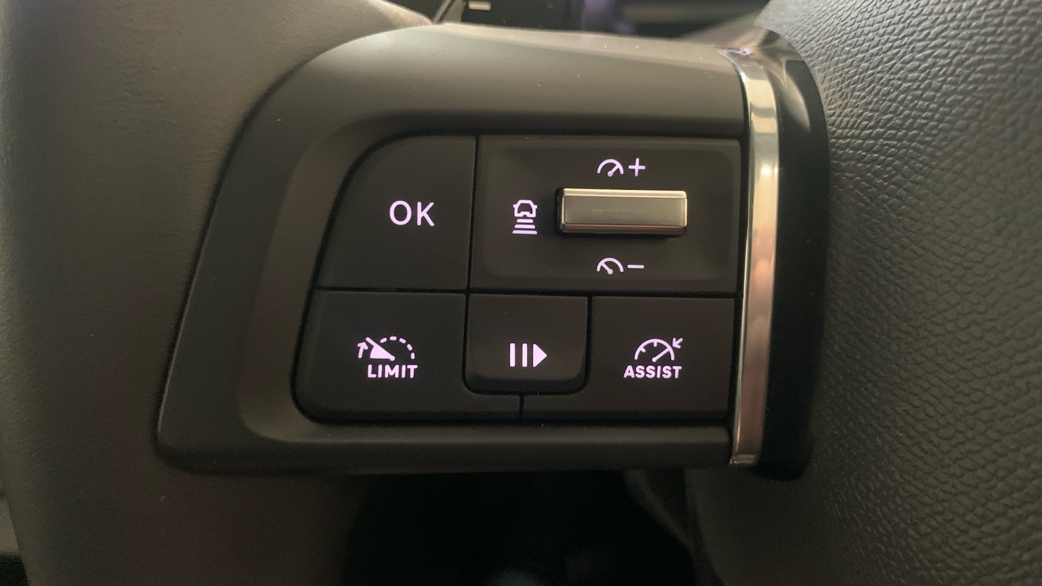 Used Citroen C4 X 2024 for sale - 77672506: Photo 23