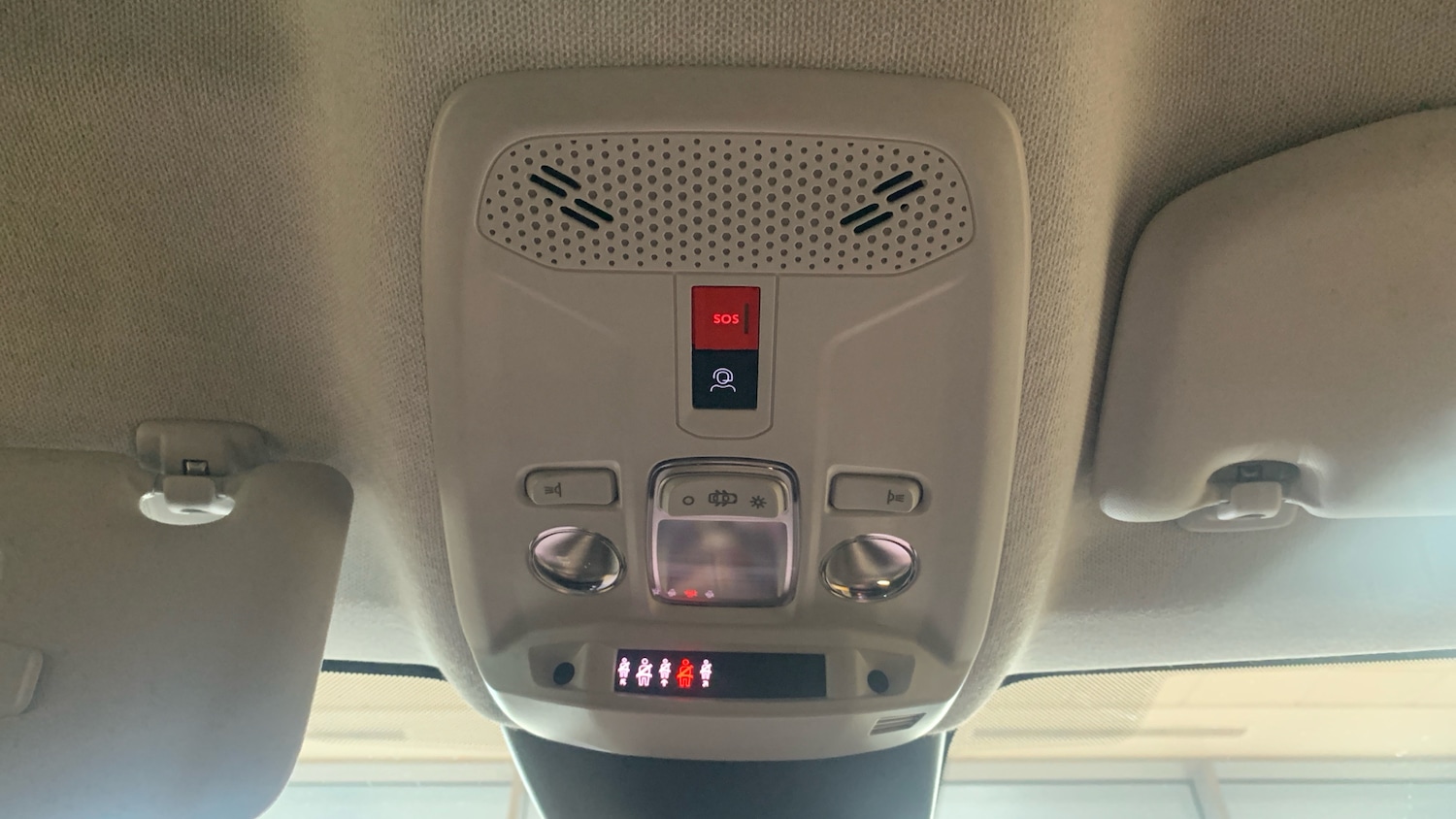 Used Citroen C4 X 2024 for sale - 77672506: Photo 39