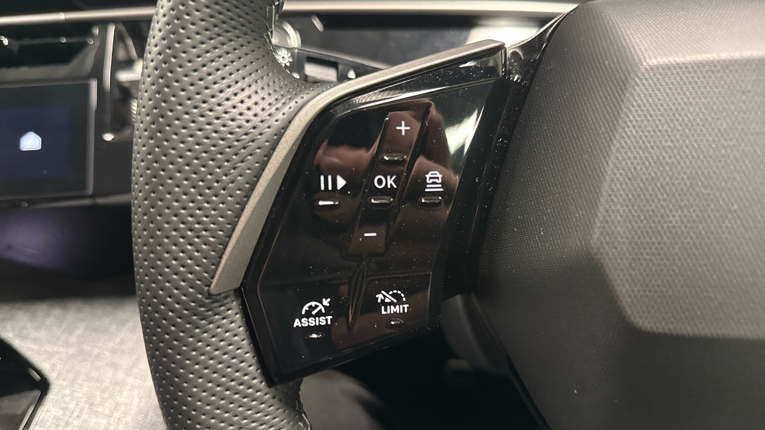 Used Peugeot 3008 2025 for sale - 77292695: Photo 24