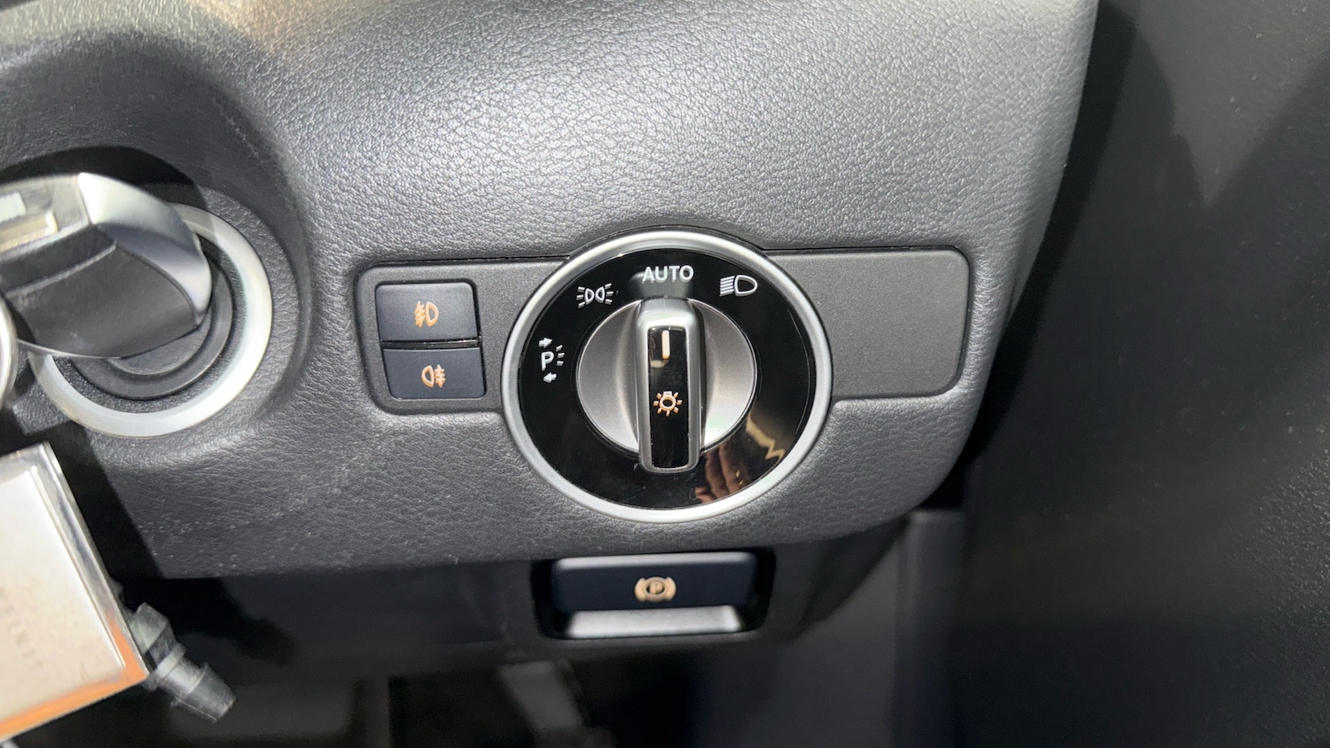 Vehicle 33
