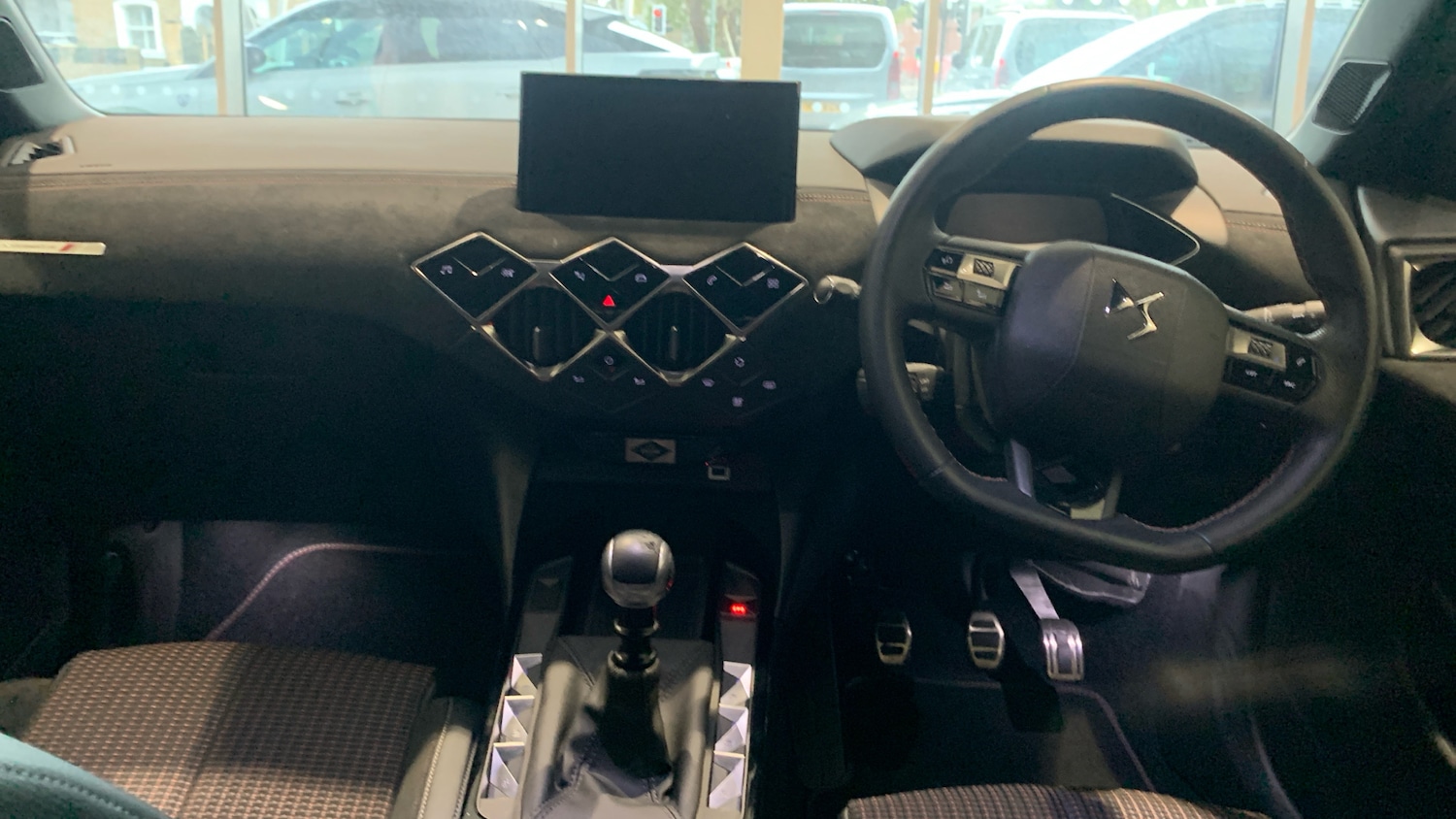 Used DS Automobiles DS 3 Crossback 2022 for sale - 76308000: Photo 10