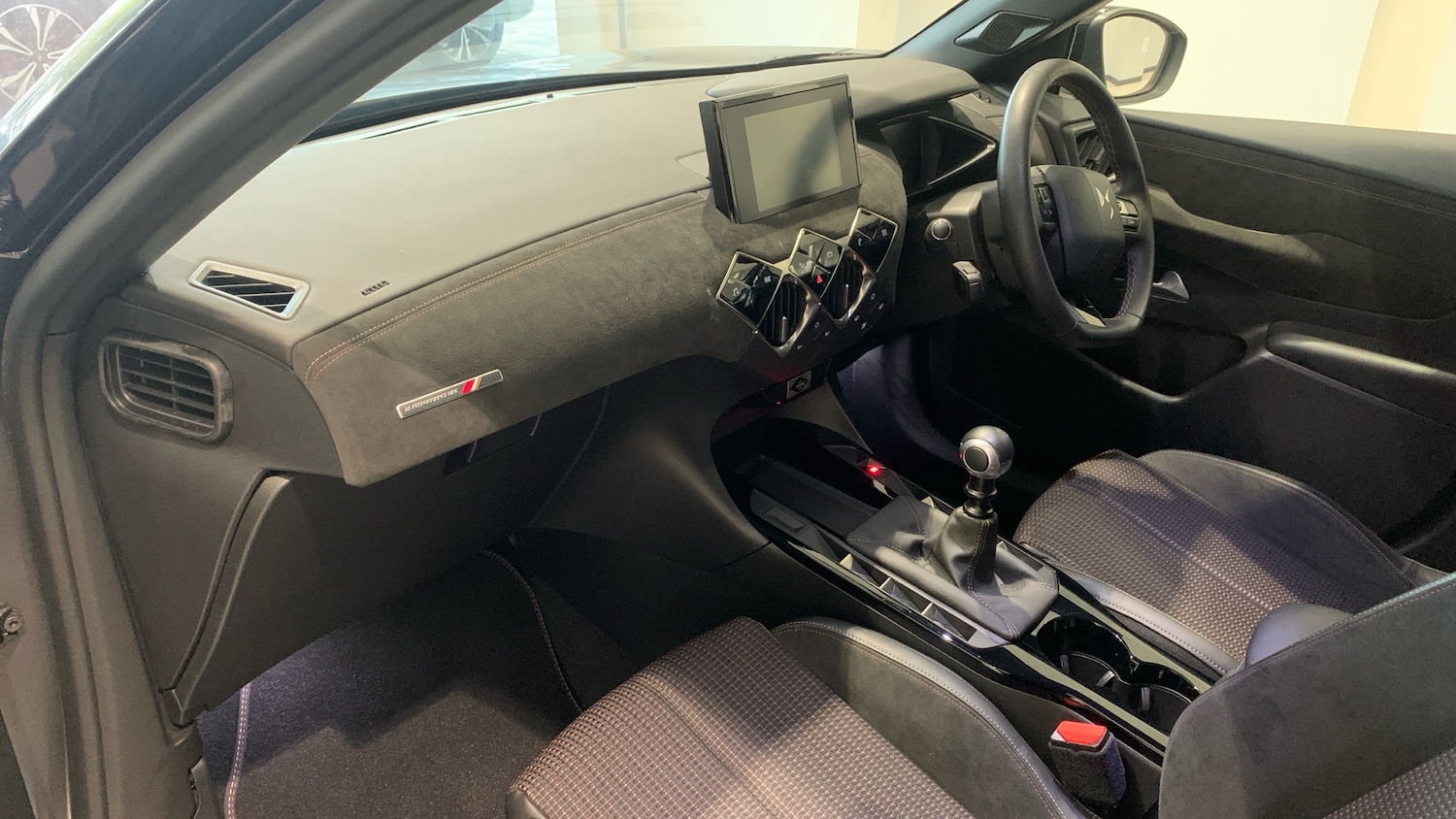 Used DS Automobiles DS 3 Crossback 2022 for sale - 76308000: Photo 12