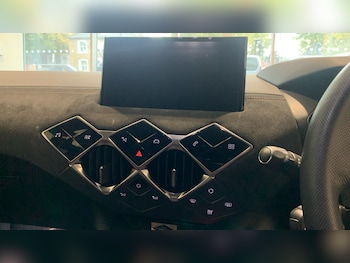 Used DS Automobiles DS 3 Crossback 2022 for sale - 76308000: Photo