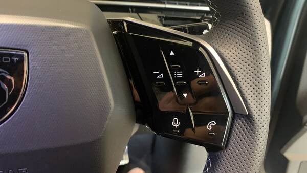 Used Peugeot 3008 2025 for sale - 76154022: Photo 24