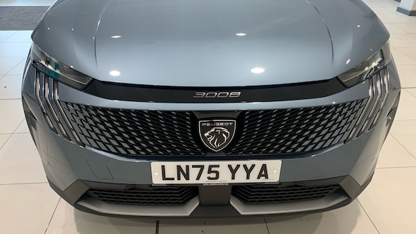 Used Peugeot 3008 2025 for sale - 76154022: Photo 42