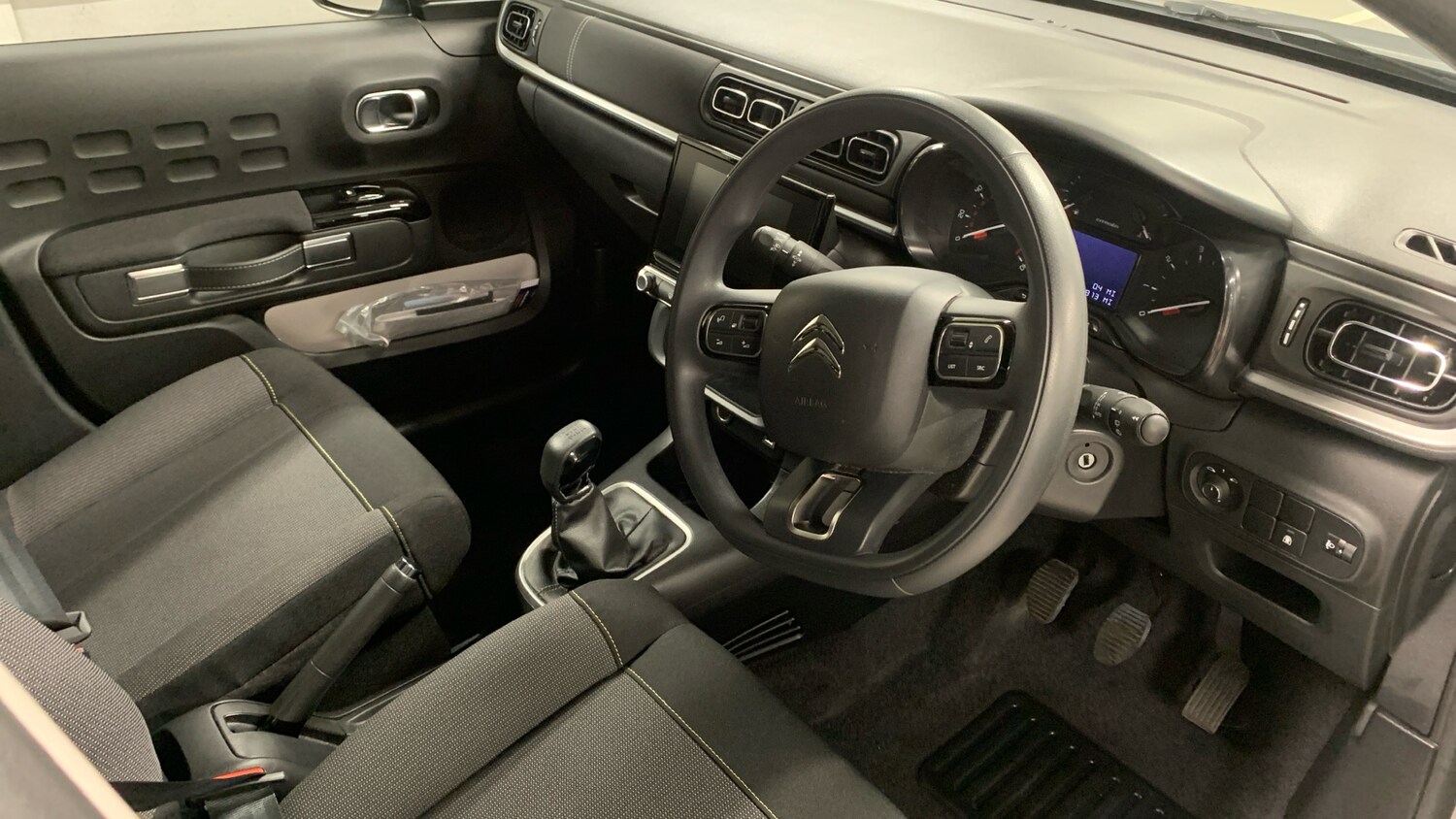 Used Citroen C3 2023 for sale - 77021736: Photo 11