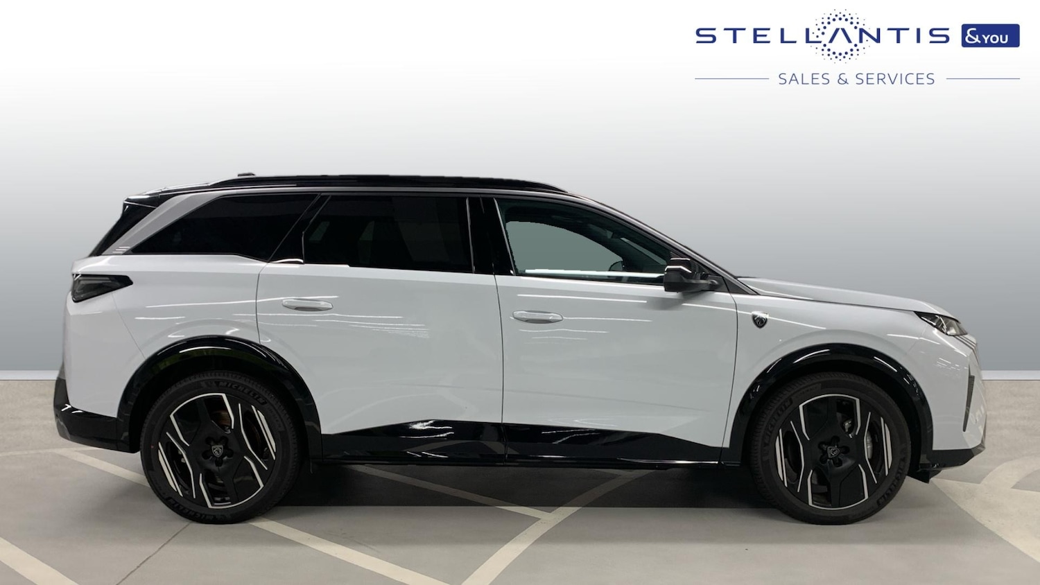 Used Peugeot 5008 2024 for sale - 76228665: Photo 2