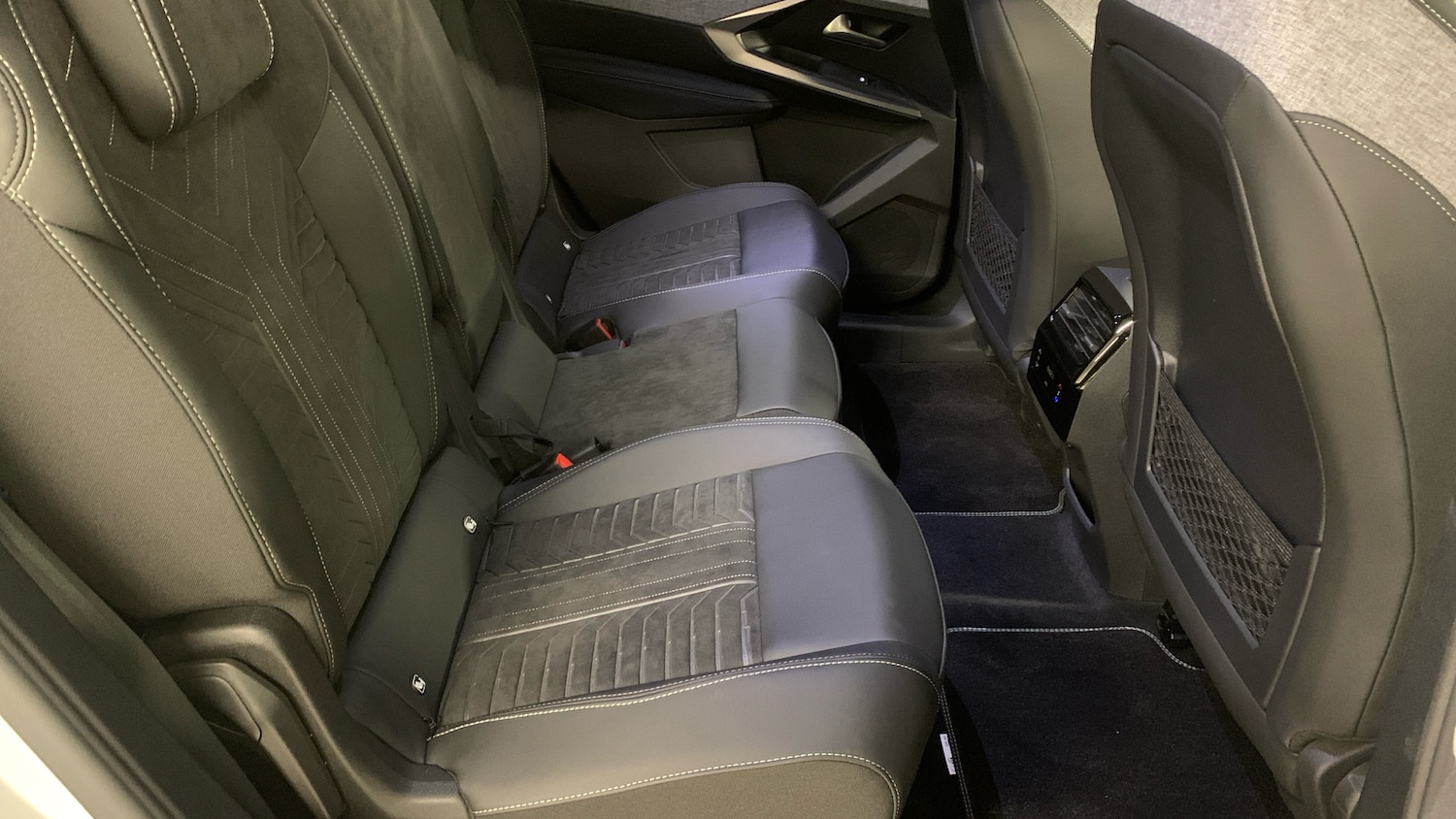 Used Peugeot 5008 2024 for sale - 76228665: Photo 33