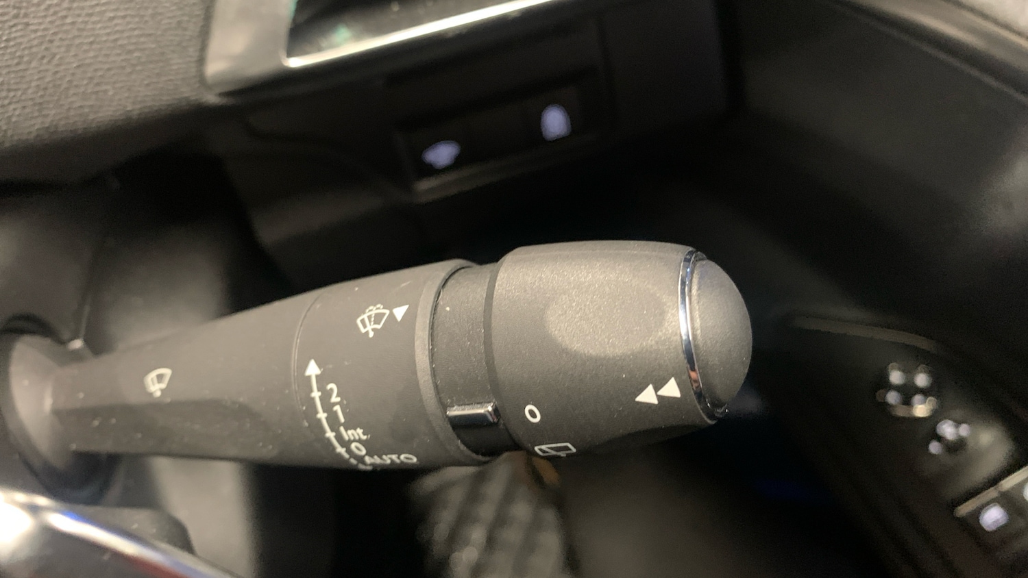 Used Peugeot 5008 2022 for sale - 77204908: Photo 29