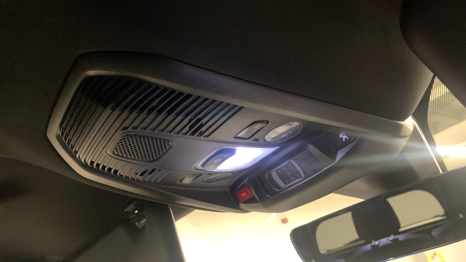 Used Peugeot 5008 2022 for sale - 77204908: Photo 40