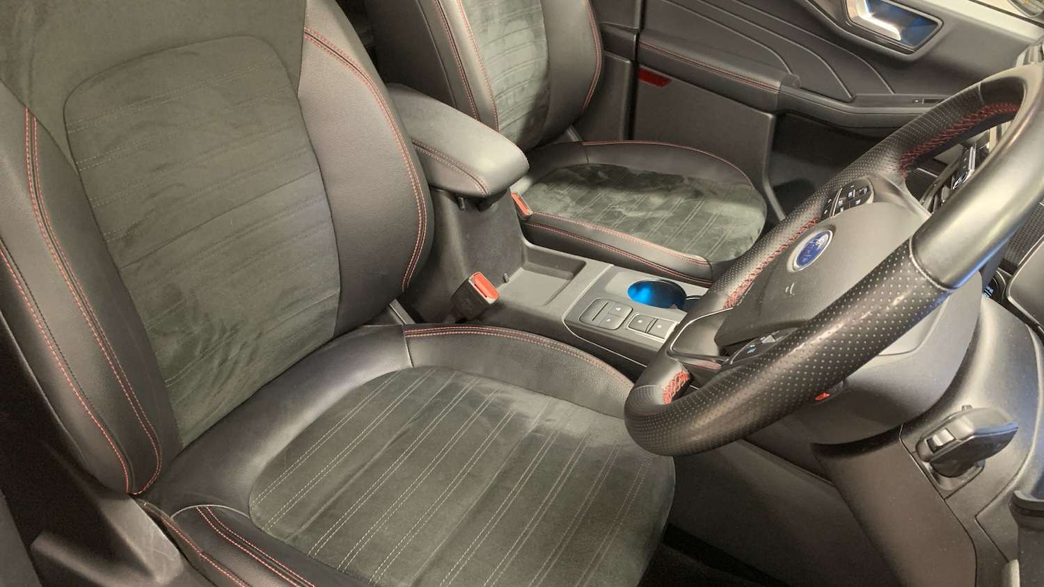 Used Ford Kuga 2022 for sale - 76419703: Photo 41