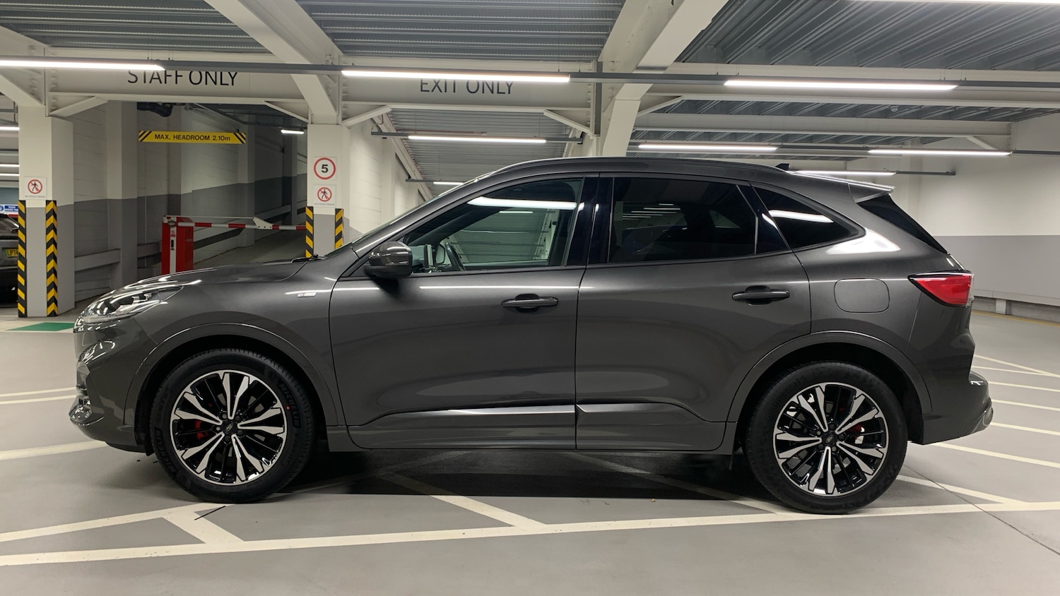 Used Ford Kuga 2022 for sale - 76419703: Photo 6