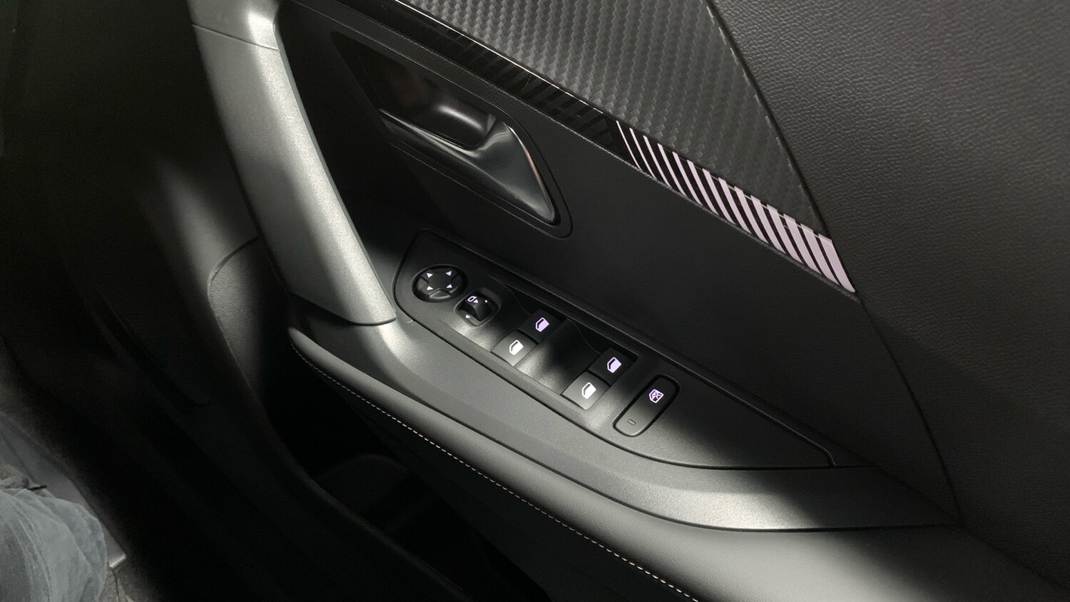 Used Peugeot 2008 2025 for sale - 76593335: Photo 23