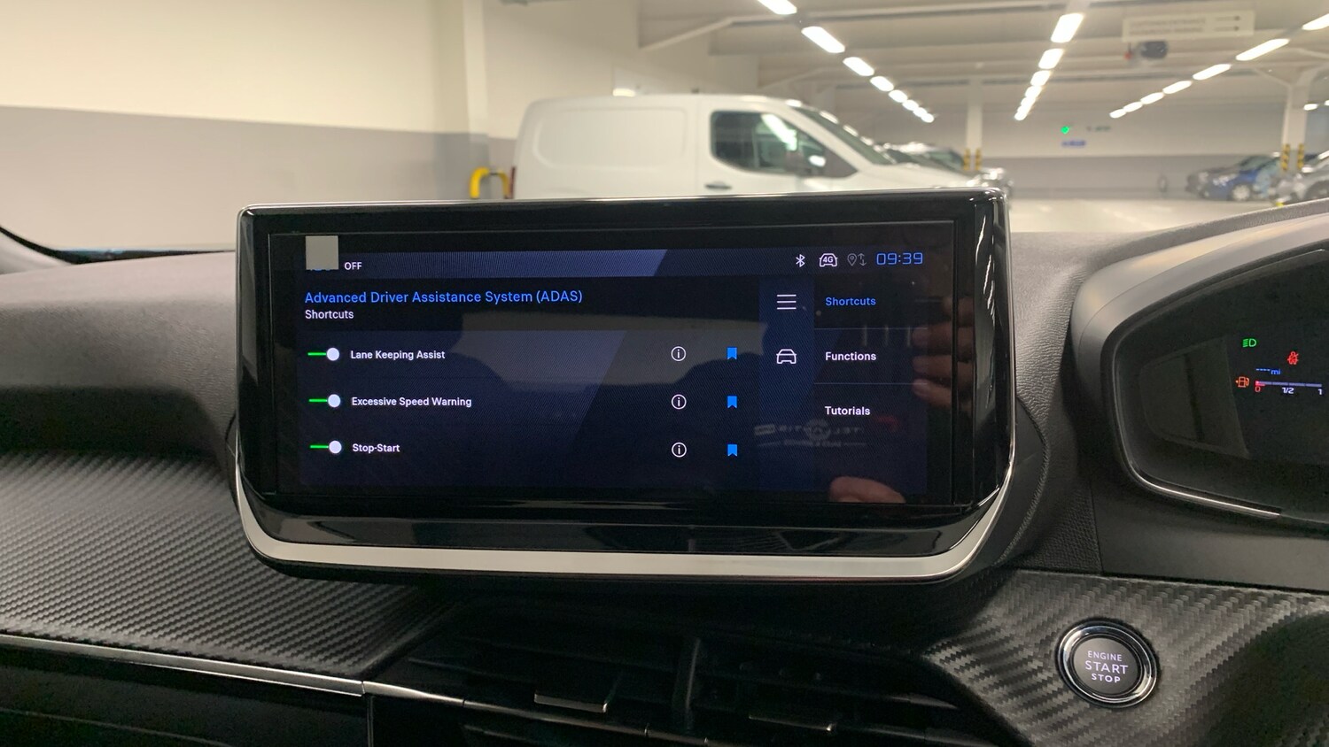 Used Peugeot 2008 2025 for sale - 76593335: Photo 31