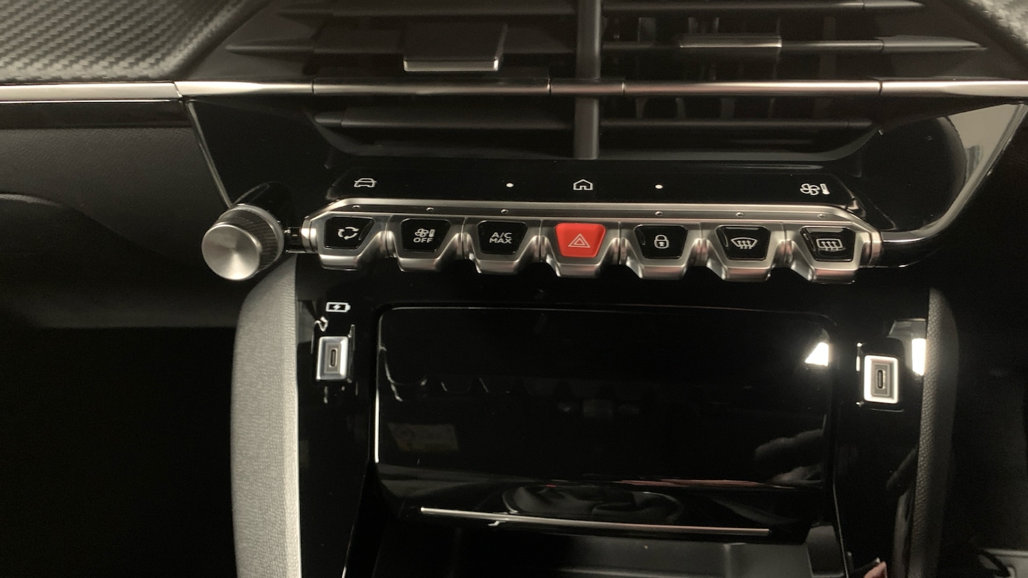 Used Peugeot 2008 2025 for sale - 76593335: Photo 35