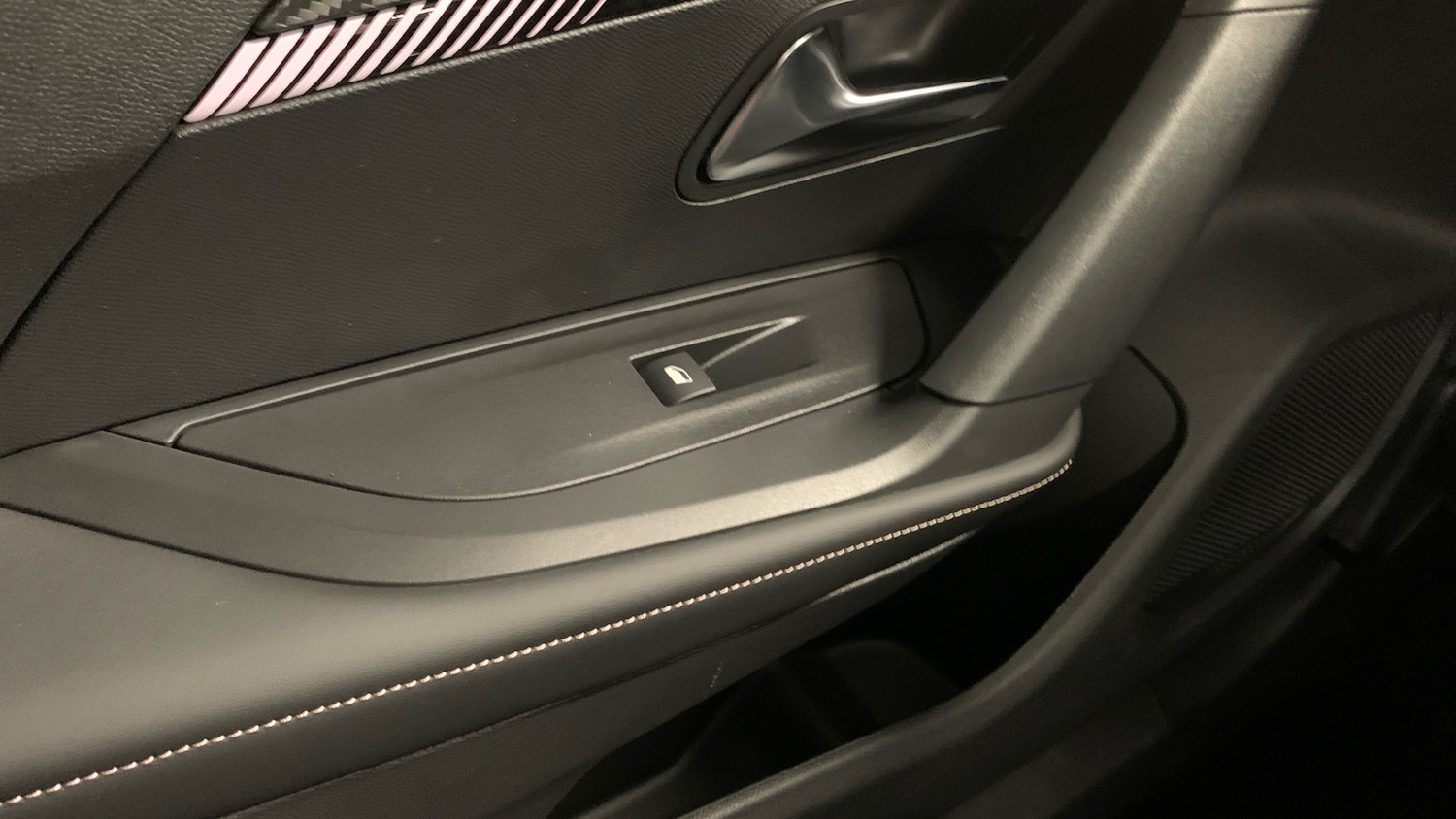 Used Peugeot 2008 2025 for sale - 76593335: Photo 42