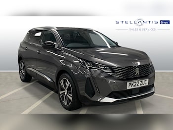 Peugeot - 5008