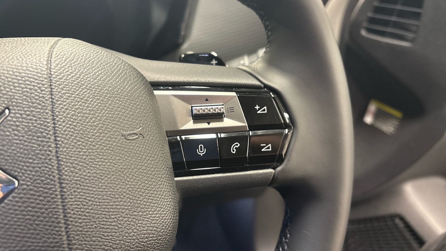 Used DS Automobiles DS 4 2025 for sale - 77092100: Photo 25