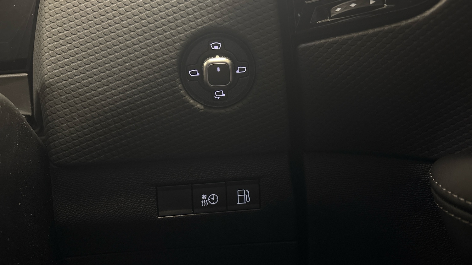 Used DS Automobiles DS 4 2025 for sale - 77092100: Photo 35