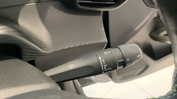 Used Peugeot 208 2022 for sale - 76003063: Photo 28