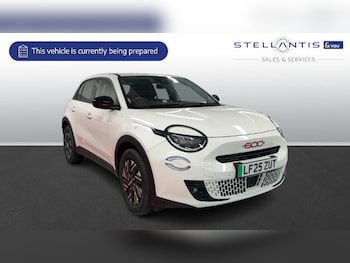 Used Fiat 600 2025 for sale - 79442503: Photo