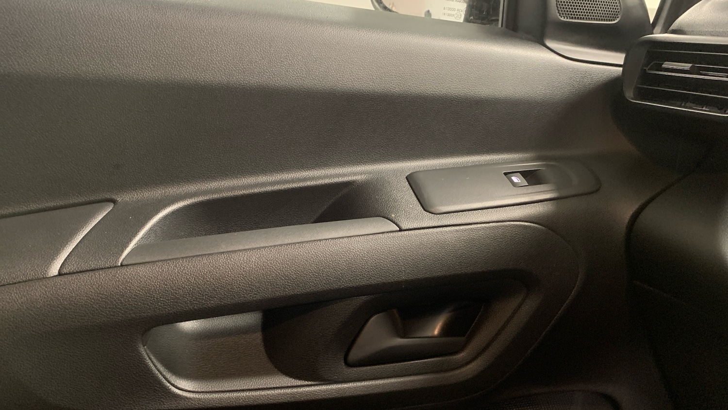 Used Peugeot Partner 2023 for sale - 76634733: Photo 36