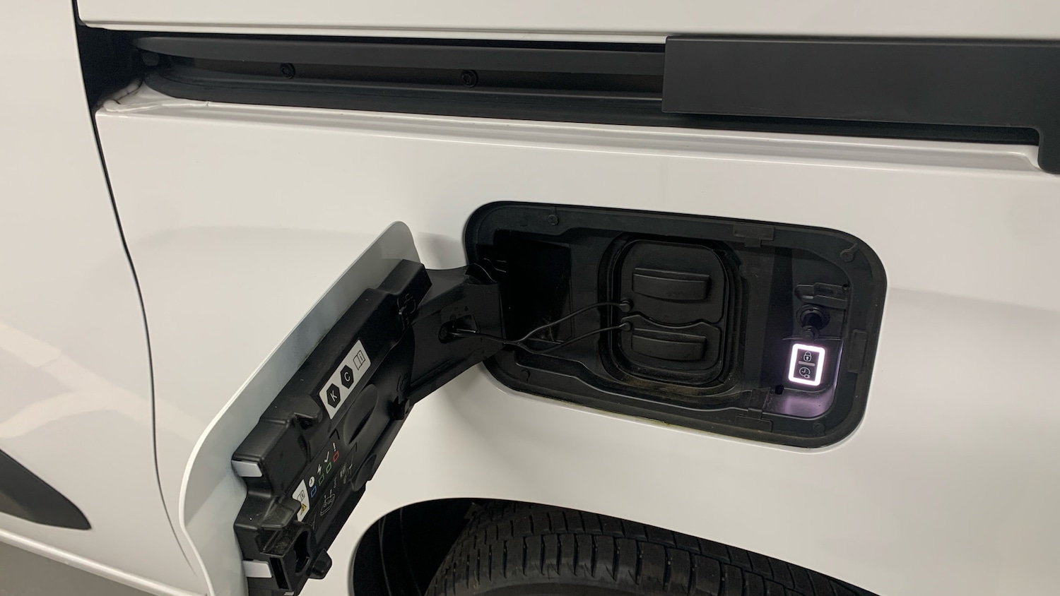 Used Peugeot Partner 2023 for sale - 76634733: Photo 38