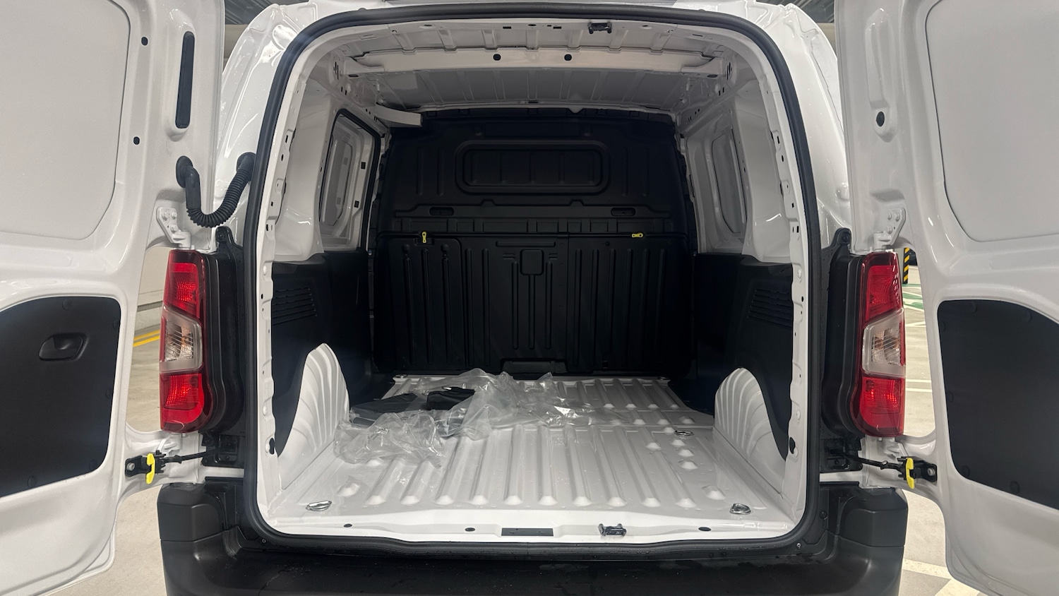 Used Peugeot Partner 2025 for sale - 76803273: Photo 19