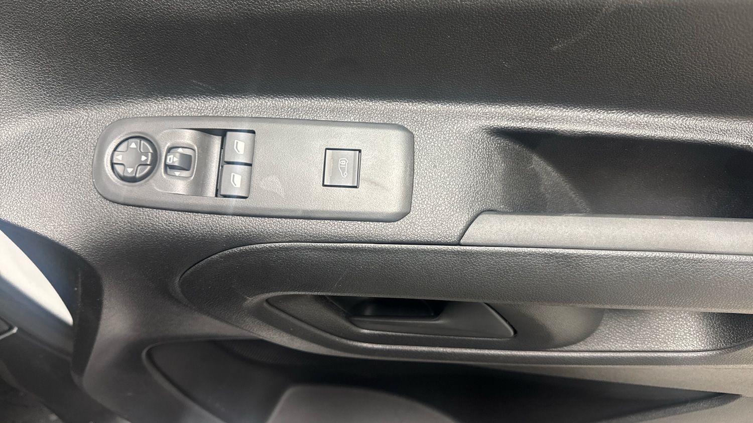 Used Peugeot Partner 2025 for sale - 76803273: Photo 22